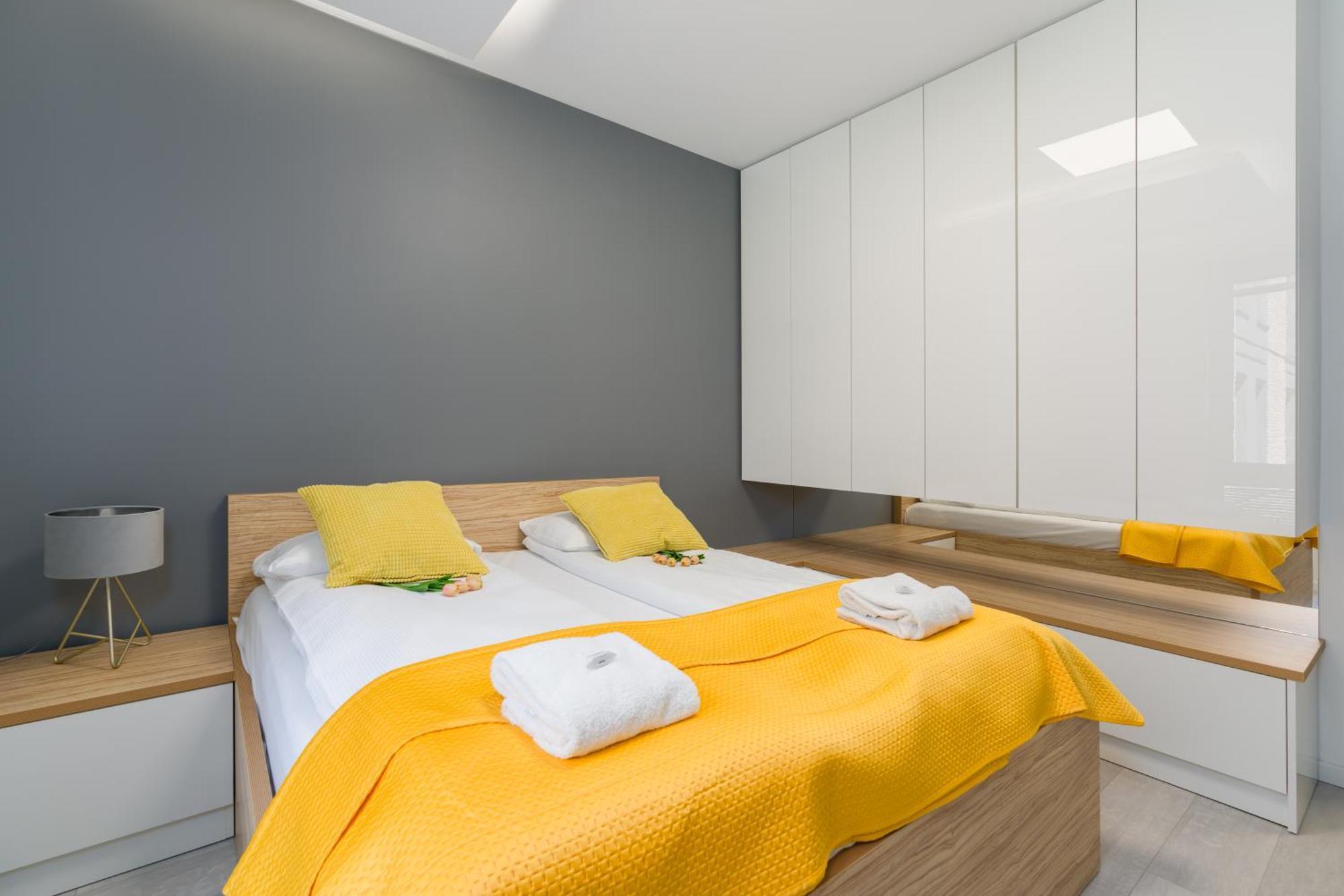 Warta Riverside & Old Town Luxury Apartament *